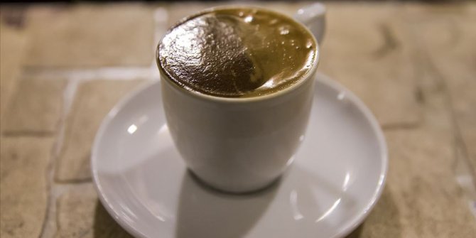 Yatmadan önce kahve ya da çay içmek uykuyu etkilemiyor
