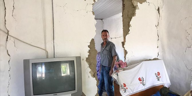 İçişleri Bakanı Soylu: Denizli'deki depremde 59 binada ağır hasar meydana geldi