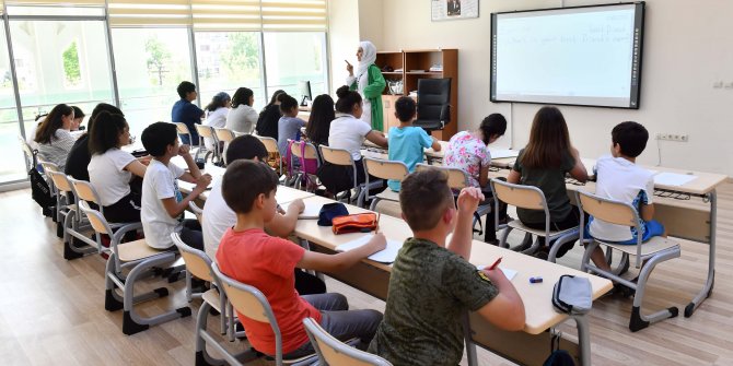 Büyükşehir Belediyesi bünyesindeki yaz okullarına ilgi yüksek