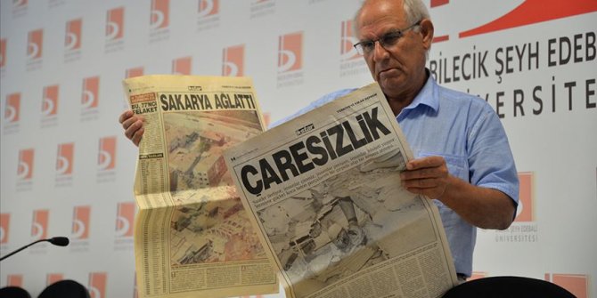 Deprem acıları tekrarlanmasın diye gazete kupürlerini arşivledi