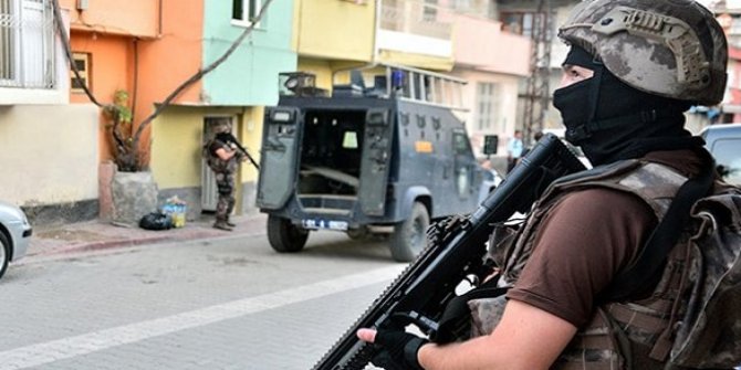 Adana'da terör operasyonu: Çok sayıda gözaltı kararı