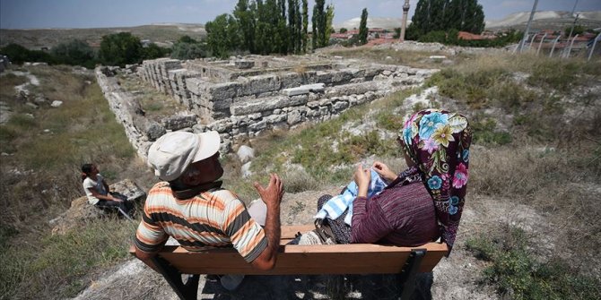 'Antik kente sıfır' mahallede tarihle iç içe yaşam