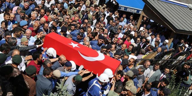 Şehitlerimizi uğurladık
