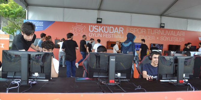 Üsküdar'da 'E-Spor Festivali' başladı