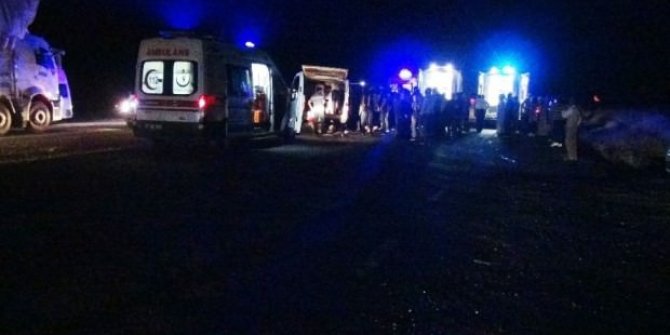 Diyarbakır'da feci kaza: Çok sayıda yaralı var