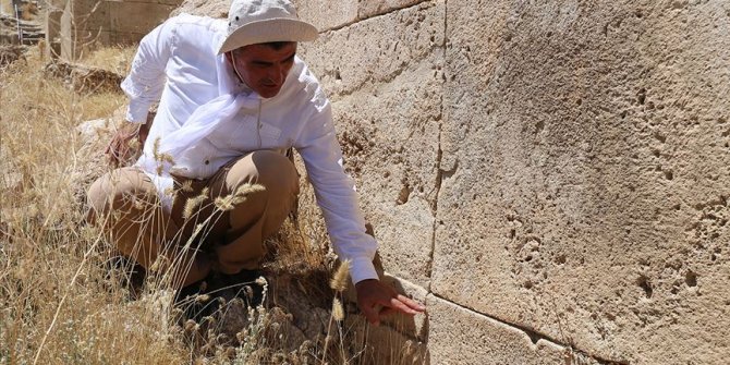 Urartular depreme karşı 'kilitli taş' kullanmış