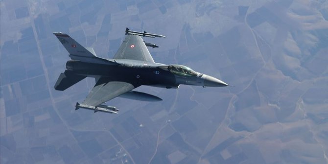 Irak'ın kuzeyine hava harekatı
