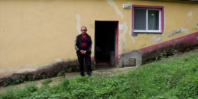 Uyuşturucudan uzak durmak için cezasını köyünde çekiyor