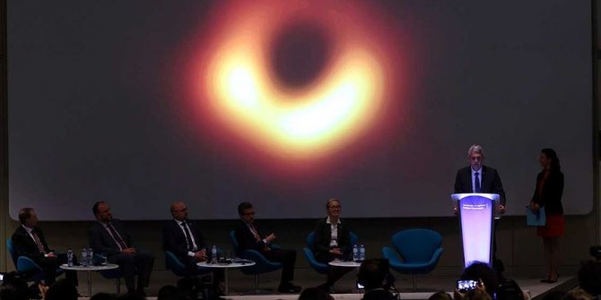 Kara deliğin fotoğrafını yayımlayan ekibe 3 milyon dolarlık ödül