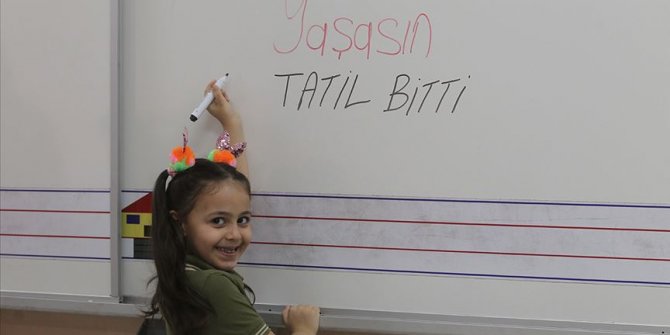 Yeni eğitim öğretim yılı yarın başlayacak