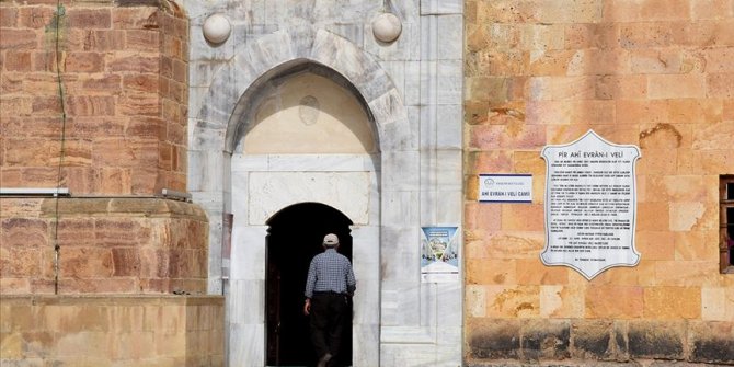 Dürüstlük ve dayanışmayı sanatla birleştiren öğreti: Ahilik