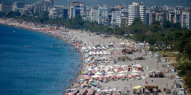 Antalya turizmde yüzde 17 büyüdü