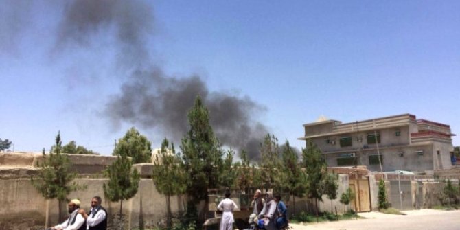 Bomba yüklü aracın patlaması soncu:  Çok sayıda ölü ve yaralı var