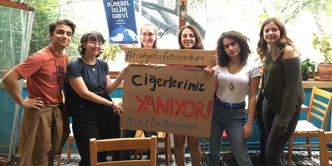 Türk öğrenciler küresel iklim grevine hazırlanıyor