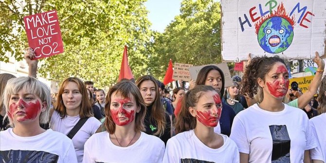 Dünyada iklim değişikliği protestoları
