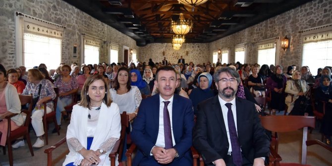 Alzheımer günü'nde Ulucanlar'da alzheımer konferansı