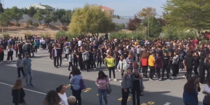 Silivri'deki bazı okullar depremden sonra boşaltıldı