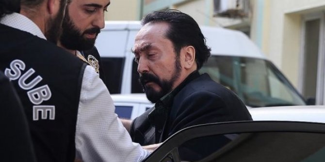 "Adnan Oktar 33. derece masondur"