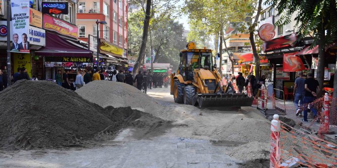 Kızılay'da yenileme çalışmaları devam ediyor