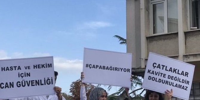 Üniversite öğrencilerinden deprem eylemi