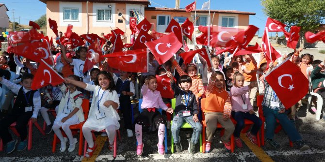 Gezici Çocuk Müzesi’nin ilk durağı Memlik İlkokulu oldu