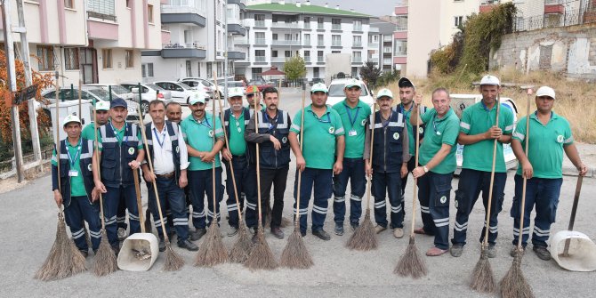 Mamak Tuzluçayır Abidinpaşa ve Aşıkveysel mahalleleri baştan sona temizlendi