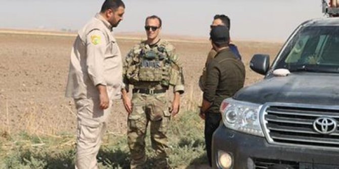 ABD askeri teröristlerle devriye attı