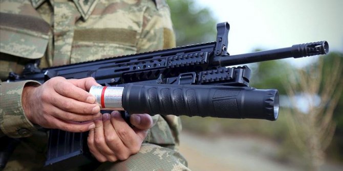 Yerli 'bomba atarlar' kışlada
