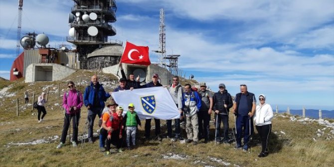 Bosna'daki Paljenik Zirvesi'nden Mehmetçik'e destek