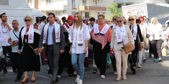 Srebrenitsa anneleri Diyarbakır annelerini ziyaret etti