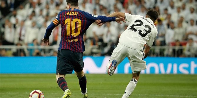 'El Clasico' ertelendi