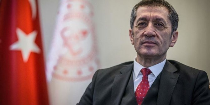 Bakan Selçuk'tan TBMM'deki 'ilk nöbet' değerlendirmesi