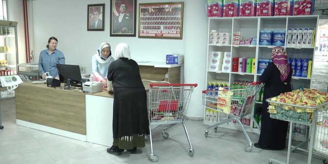 Gölbaşı Belediyesi ilçedeki ihtiyaç sahipleri için Sanal market uygulamasına devam ediyor