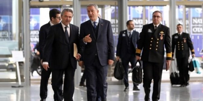Bakan Akar'dan NATO'da önemli ziyaret
