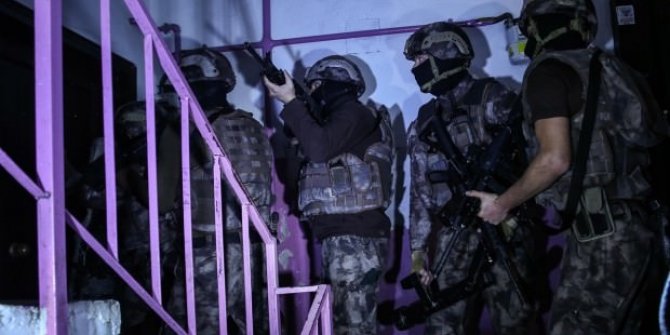İstanbul'da dev operasyon: Çok sayıda eve baskın