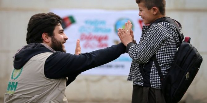 Türkiye’den Afganistan’a ‘yetim seferi’
