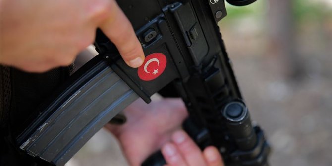Lice kırsalında 3 terörist etkisiz hale getirildi
