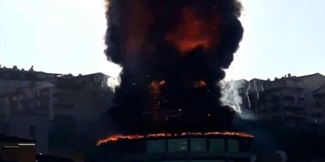 Ankara'da korkutan yangın: Ali Kuşçu Gökbilim Merkezi alev alev yandı