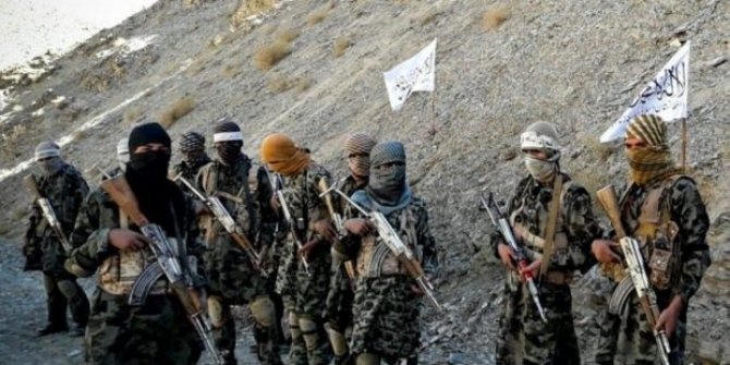 Afganistan'da peş peşe saldırılar: Çok sayıda ölü ve yaralı var