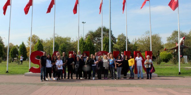 Yenimahalleli engelliler Samsun'u gezdi