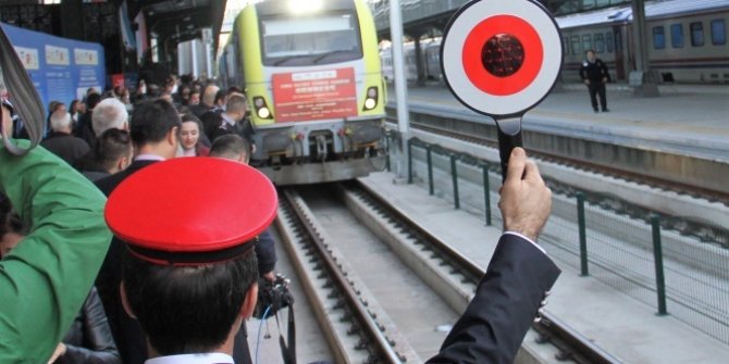 Çin'den Avrupa'ya giden ilk yük treni, Ankara'dan törenle uğurlandı