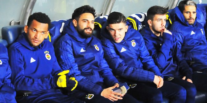 Fenerbahçe'de 4 isim satış listesinde