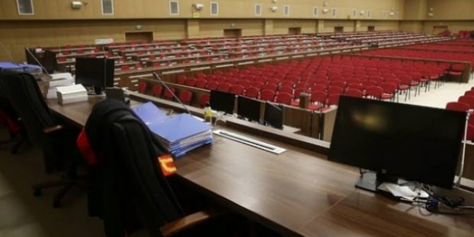 Eski HSYK üyesi Berberoğlu'na 12 yıl hapis