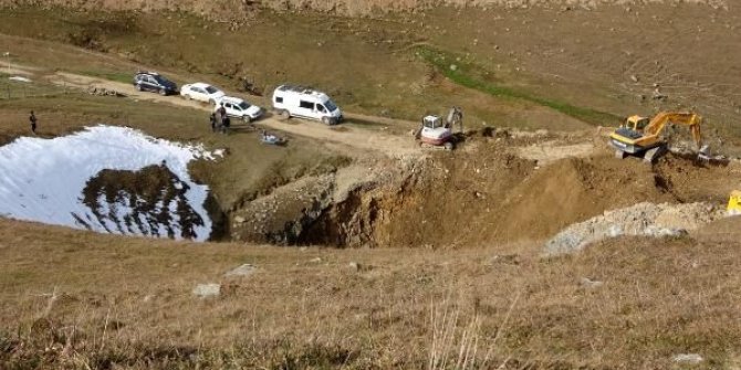 Gümüşhane'deki Dipsiz Göl'ün artık suyu yok