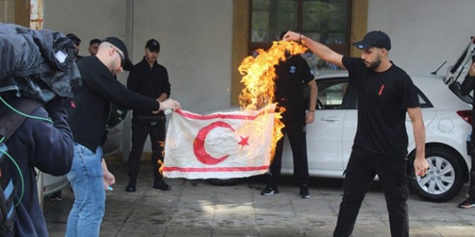 Rumlar, KKTC bayrağı yaktı