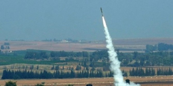 İsrail'e saldırı: Füzeler ateşlendi