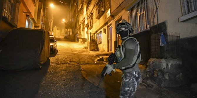 Bin 720 polis ile sokaklar ablukaya alındı: 24 saat sürecek