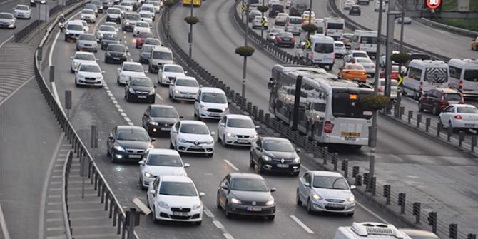 Araç sahiplerine egzoz uyarısı: Cezalar otomatik kesilecek