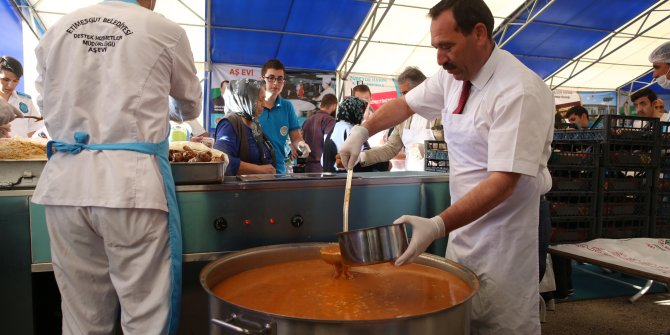 Etimesgut Belediye başkanı Enver Demirel'den aşevi çağrısı