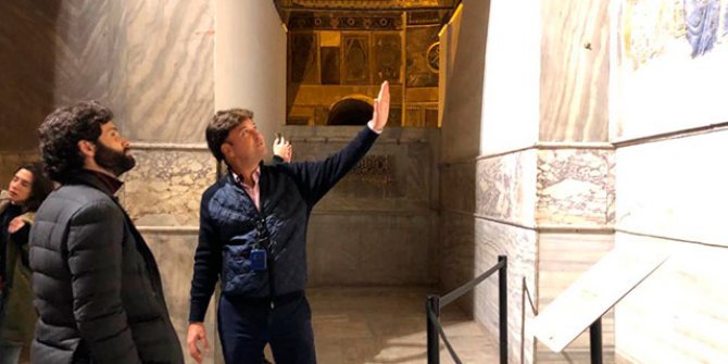 Dünyaca ünlü oyuncu Ayasofya'ya hayran kaldı